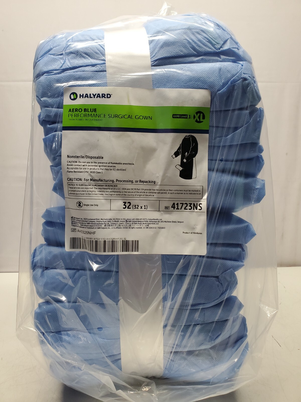 32 Halyard XL Aero Blue AAMI Level 3 Surgical Gowns 41723NS Non Sterile Blue
