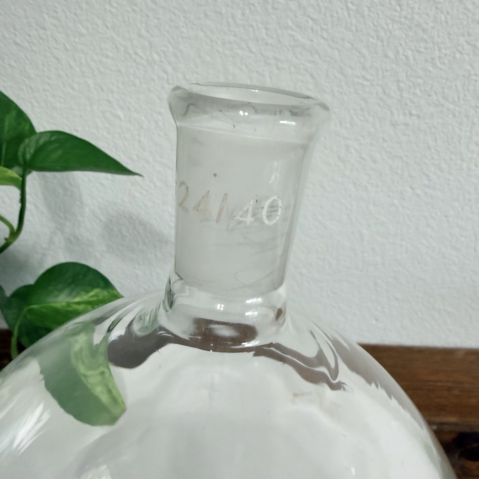 Pyrex 200ml 24/40 Round Bottom Boiling Flask
