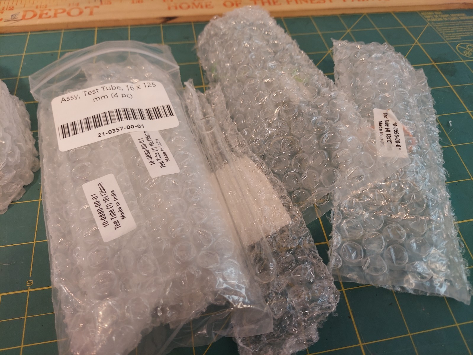 Basic Lab Glassware Expand Set Test Tubes and Beakers