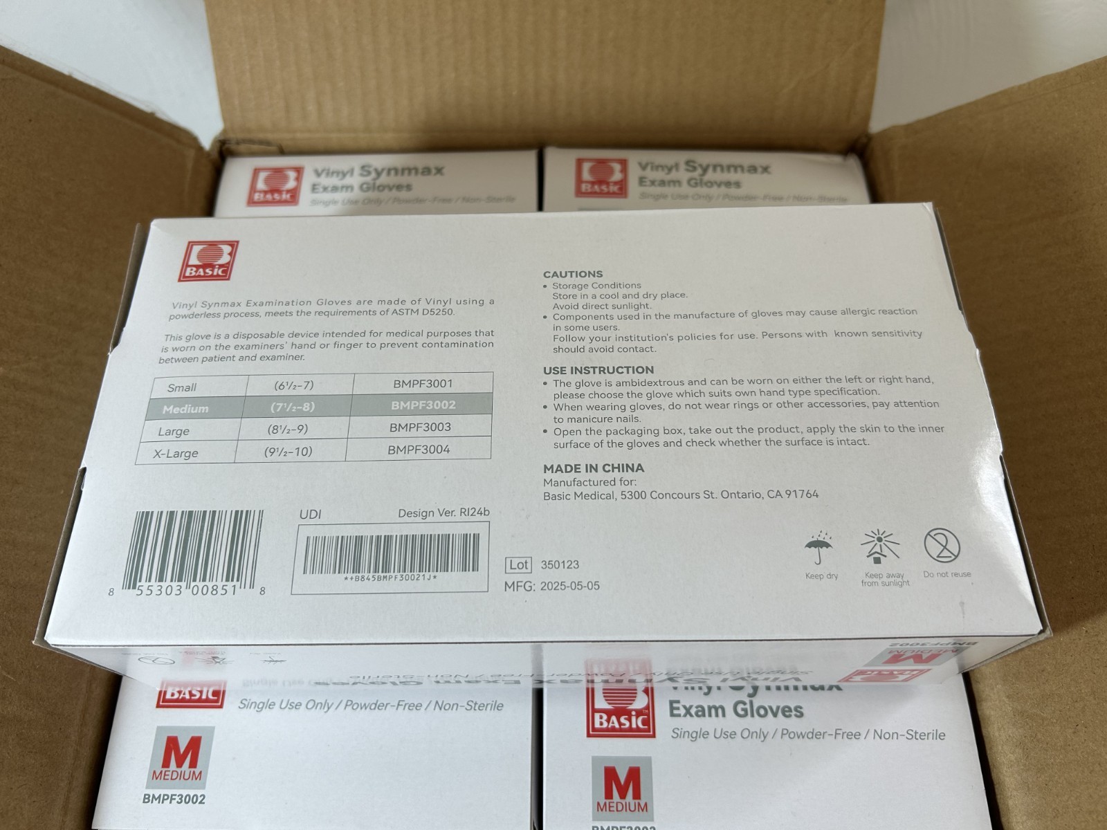 Basic Vinyl Synmax Exam Gloves Medium 1000 Count Latex Free Powder-Free BMPF3002