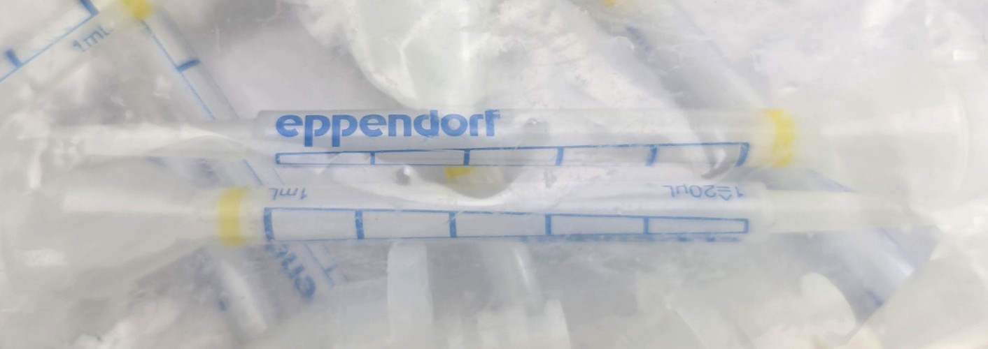 EPPENDORF 1 mL Combitips Advanced Pipette Tips Box of 100 Sealed