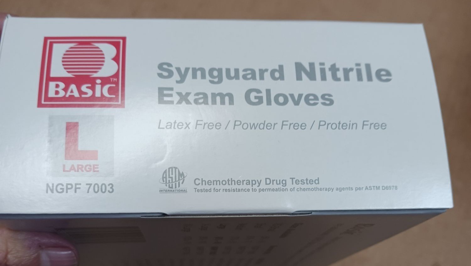 Basic Synguard Nitrile Exam Gloves Size Large Ambidextrous