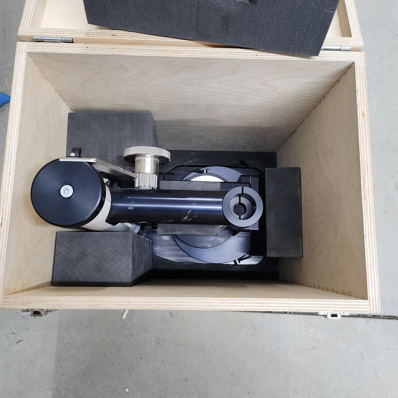Straumann GonyX High-precision Scan and Surgical Fabrication Milling Unit