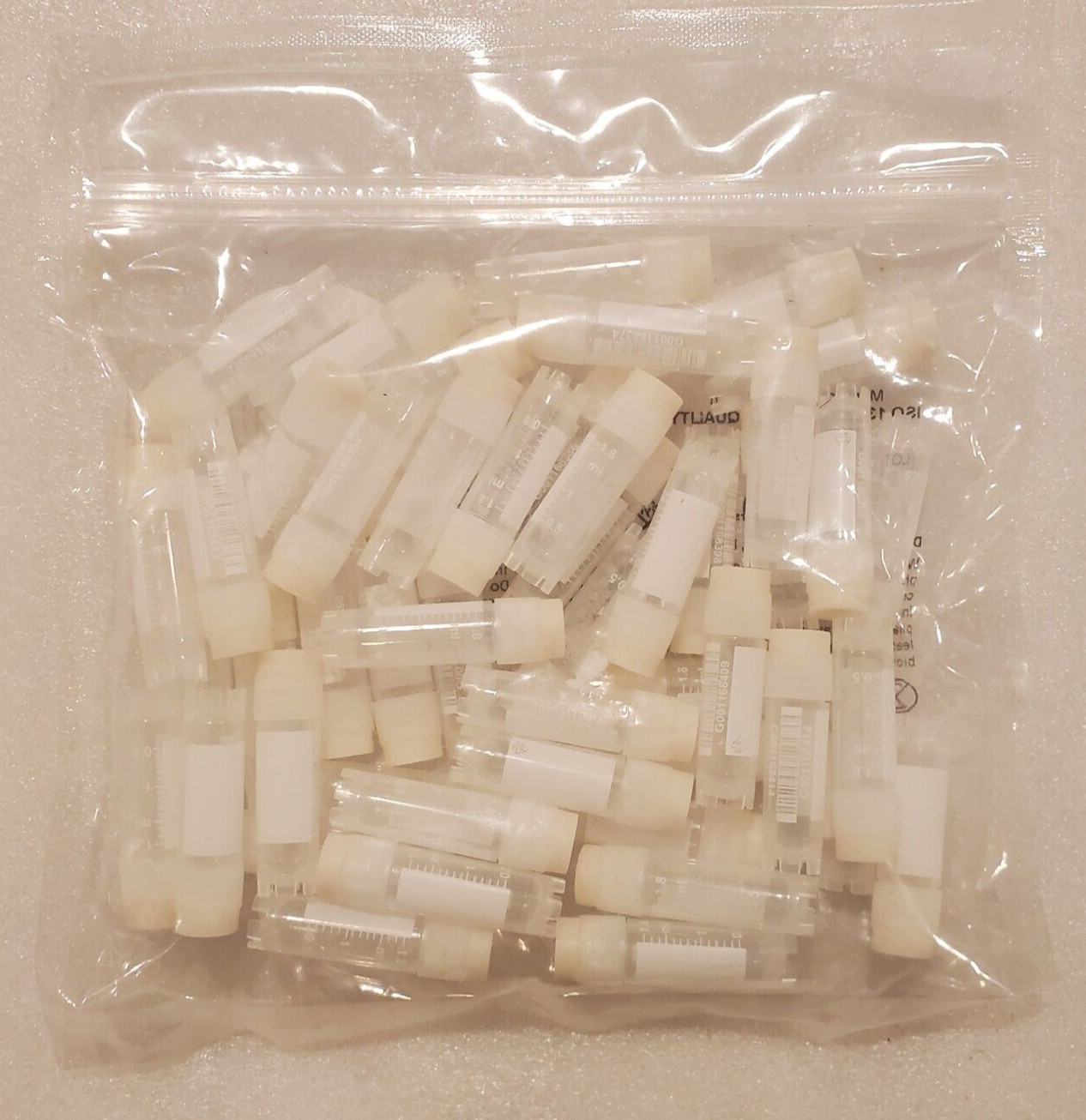 Globe Scientific 500ct CryoCLEAR Vials, 2-4mL, STERILE, w Screwcap, Graduations