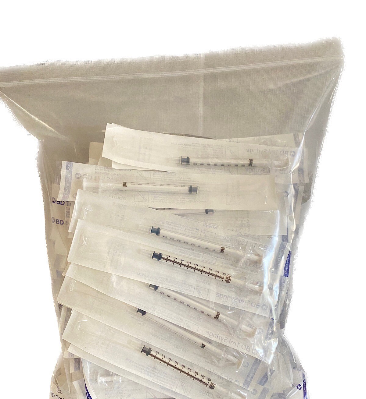 (164) Laboratory Plastic 1mL Sterile Disposable Tuberculin Slip Tip Syringes
