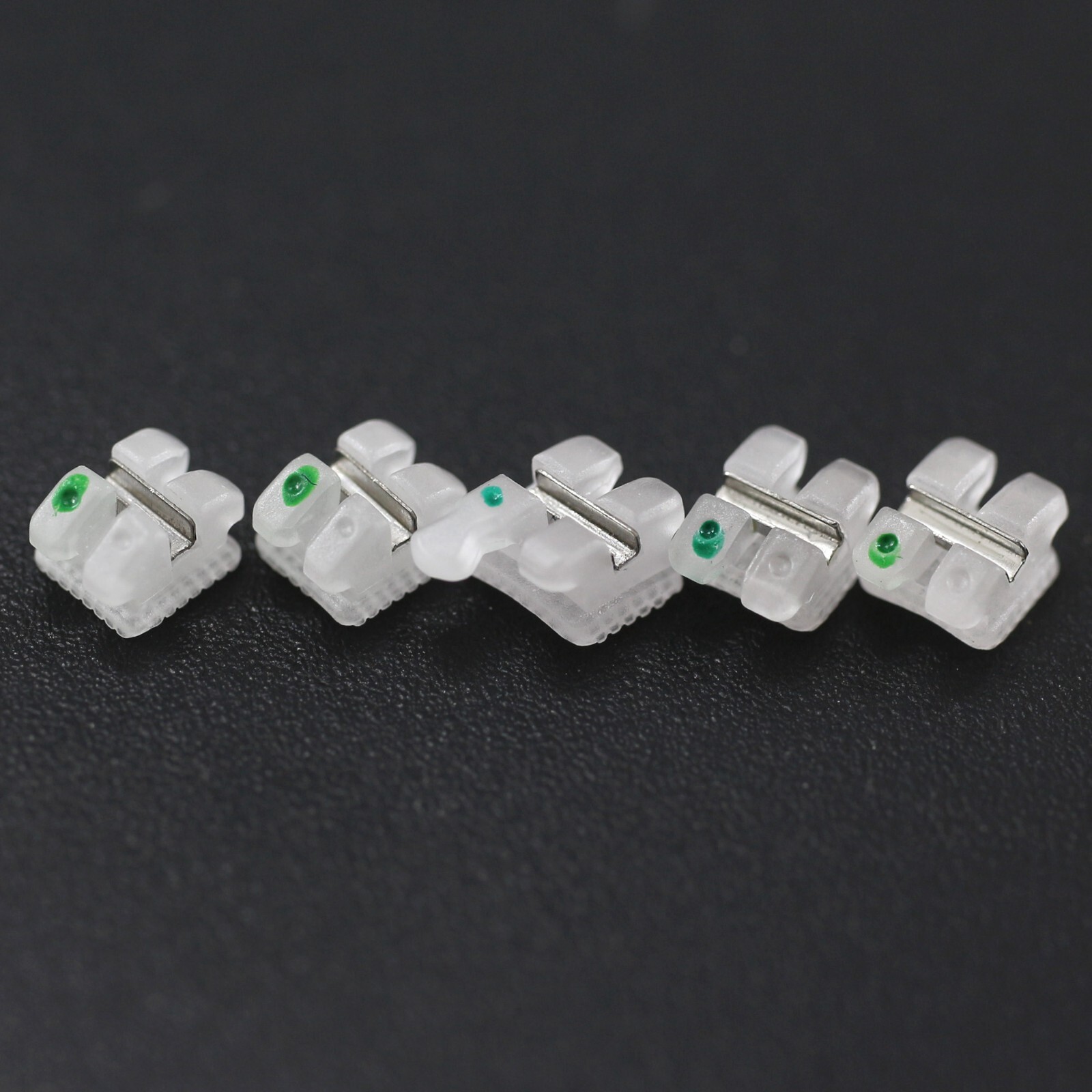 Dental Orthodontic Ceramic Brackets Metal Slot Roth MBT 022 018 3W/H 3M Clarity