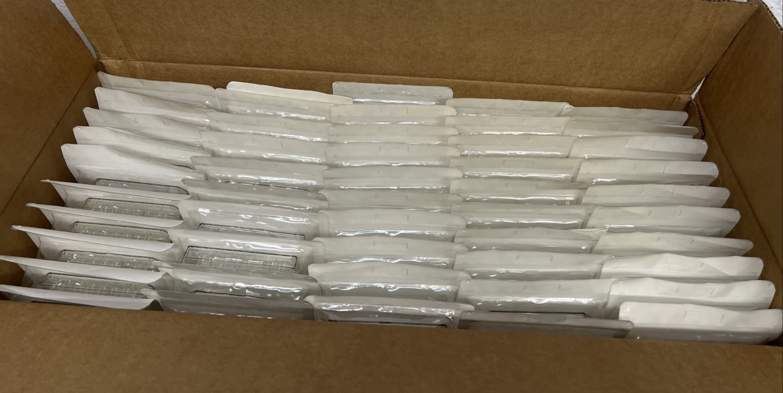 Box of 50 NEW Sterile Corning Falcon 351177 36 Well Plate U-Bottom w/Lid 250 µL