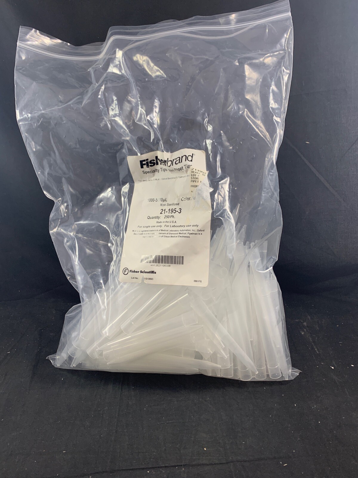 FISHERBRAND 1000-5000uL Specialty Maxi Pipette Tips NonSterile 150 Aprox.