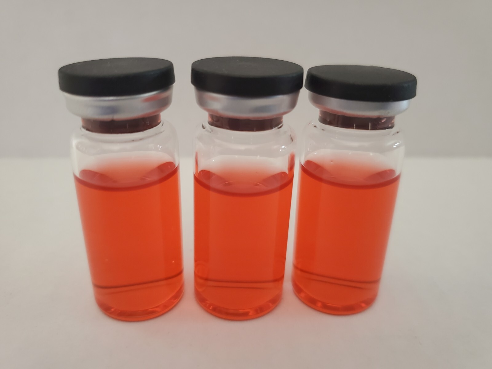 1200PCSLab 10ml Tall Clear Vials with Beveled Edg+1200, 20mm Black Flip tops D1