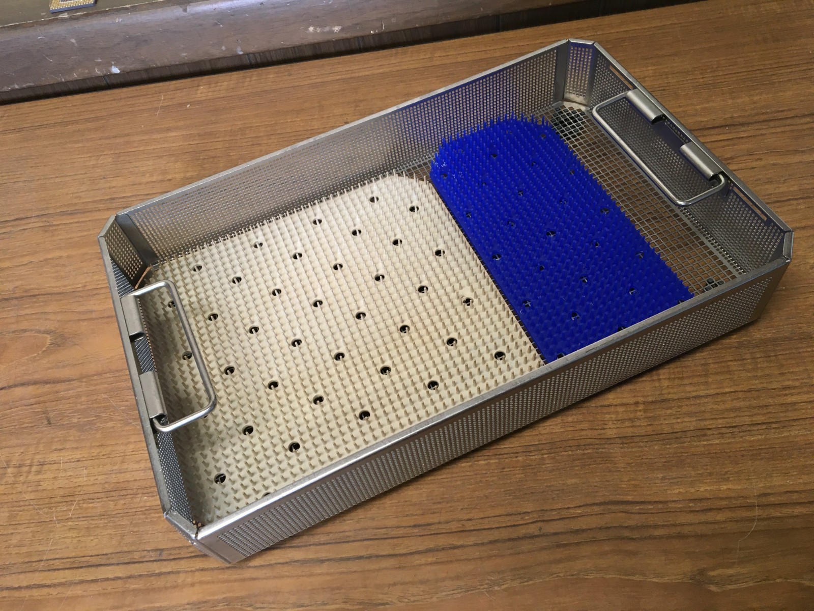 Aesculap JF253R Stainless Steel Instrument Sterilization