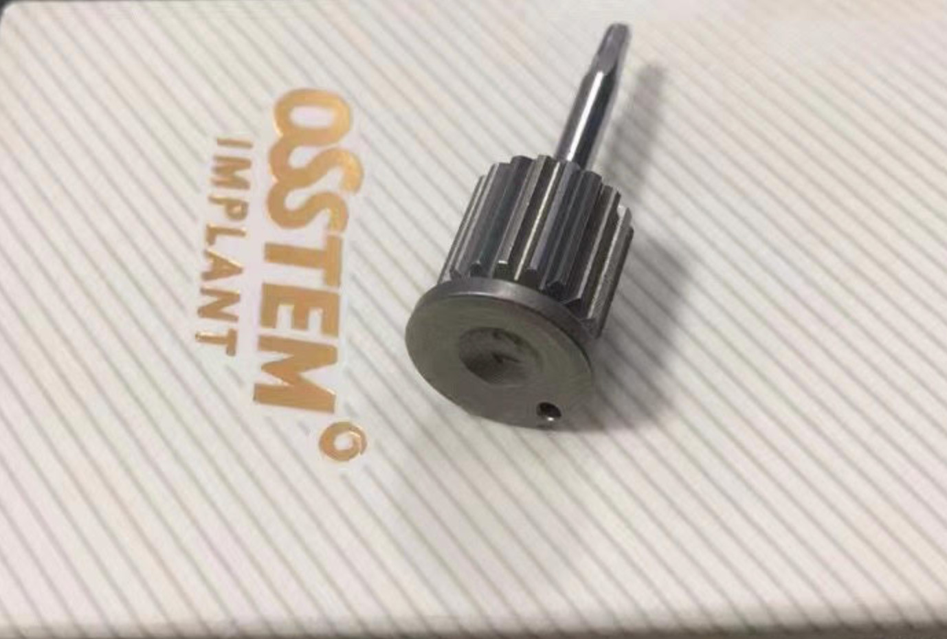 Osstem Hex Implant Screw driver 1.2 23mm, 28mm