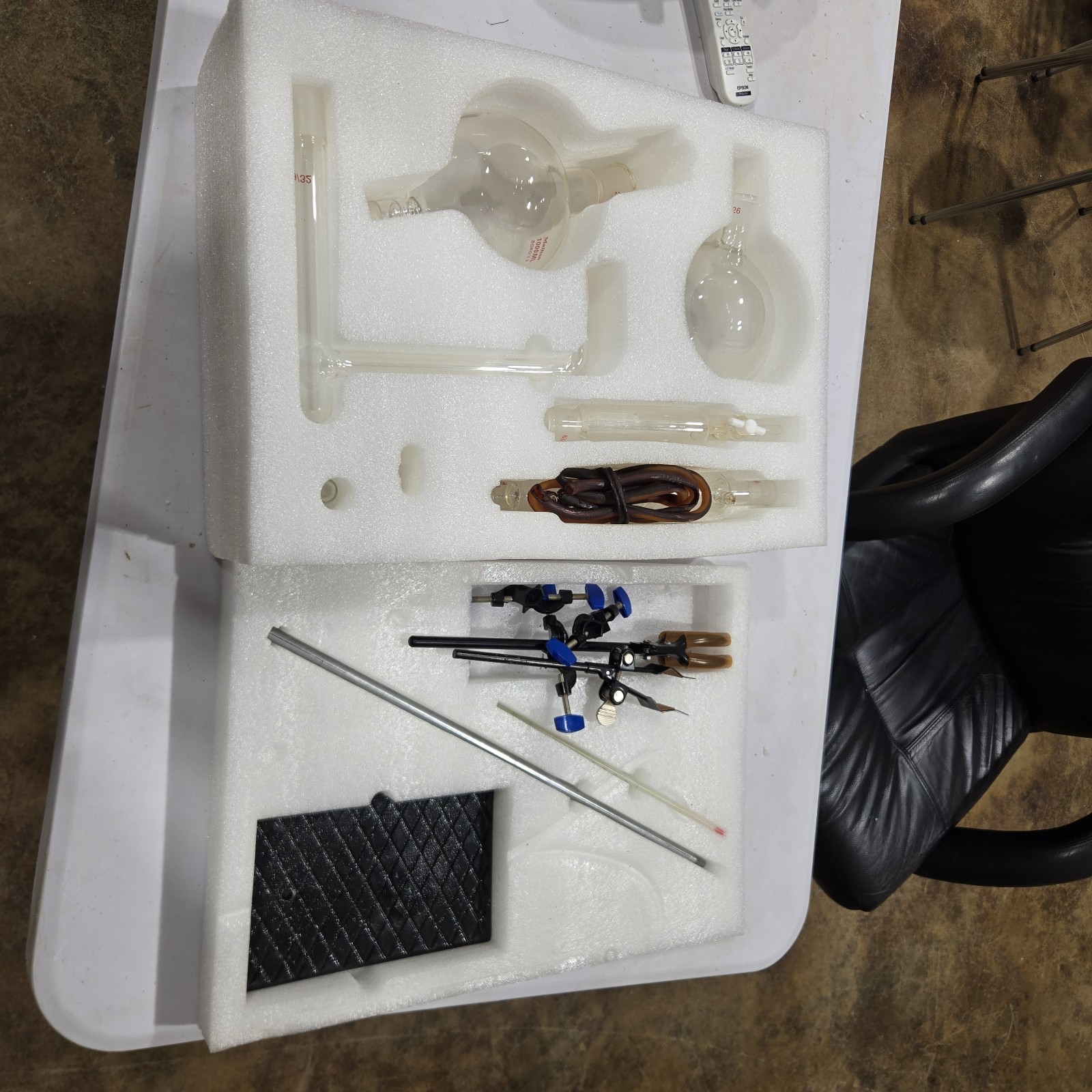 VEVOR 500ml Distillation Apparatus Lab Glassware Kit
