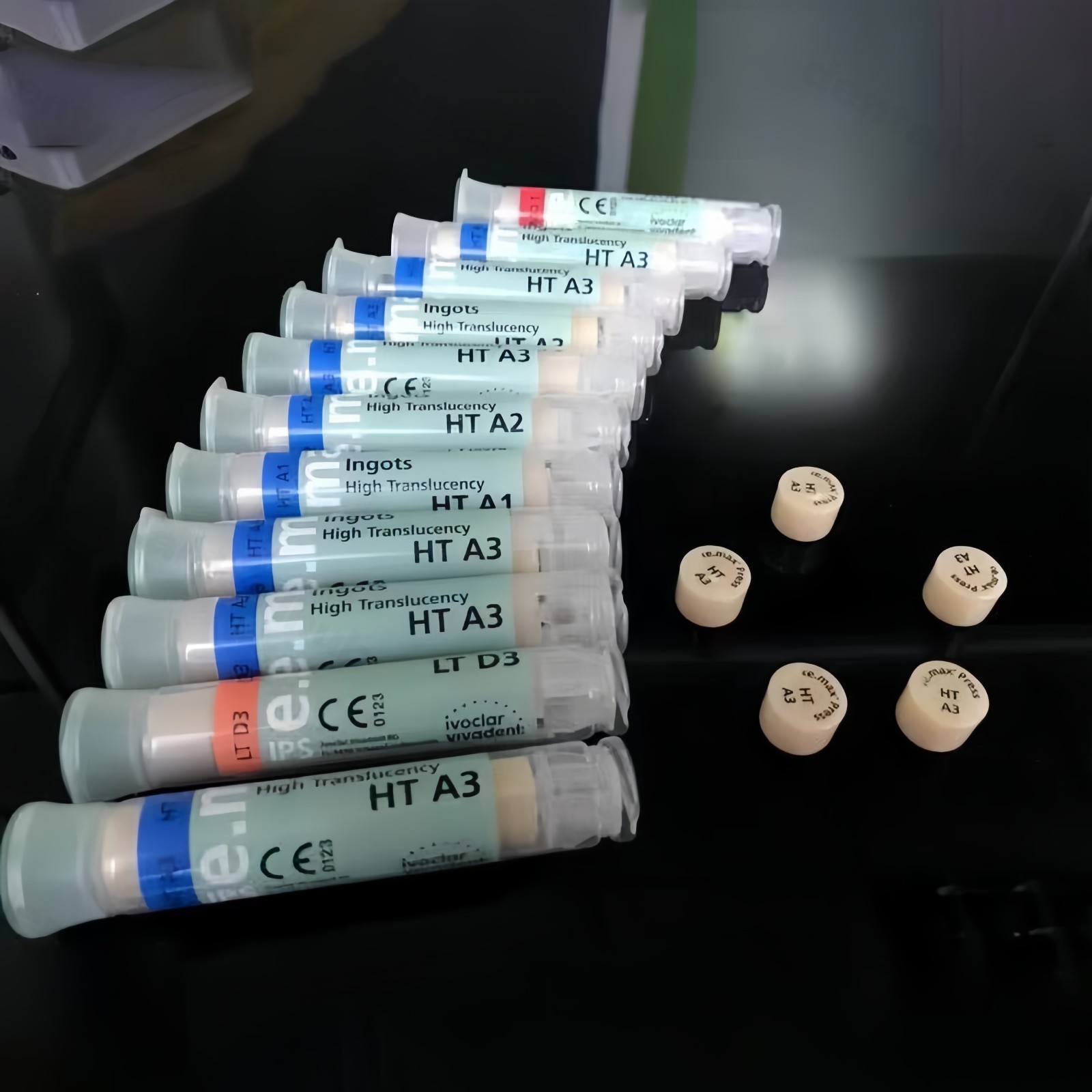 Ivoclar IPS e.max MT (5 ingots)