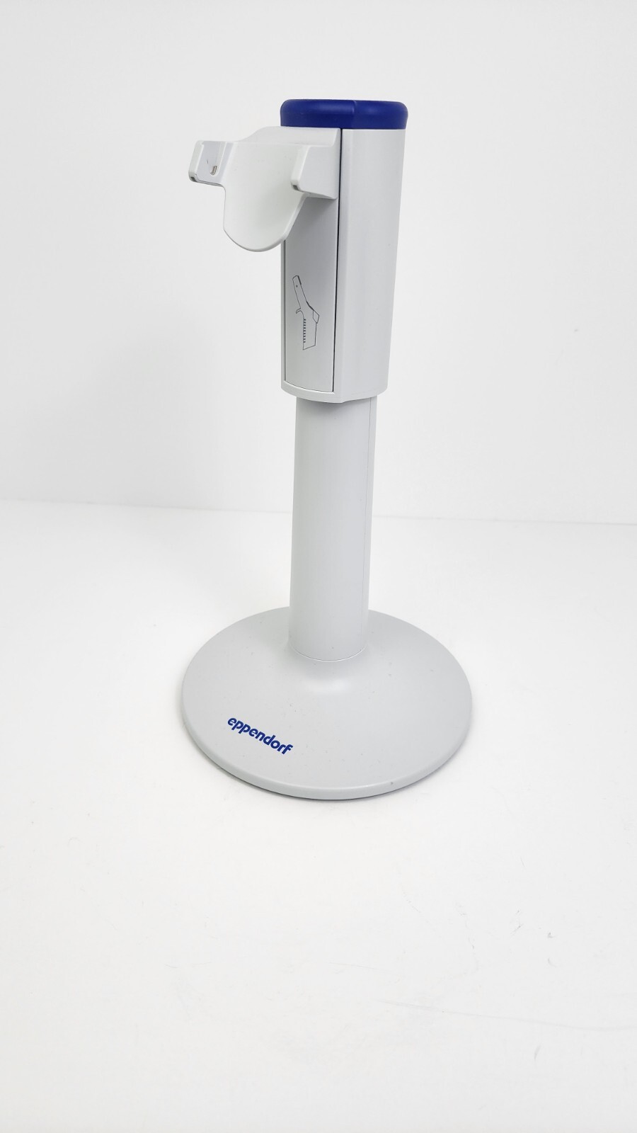 Eppendorf Charger Stand 2, for Eppendorf Xplorer/Xplorer plus Pipette Holder and