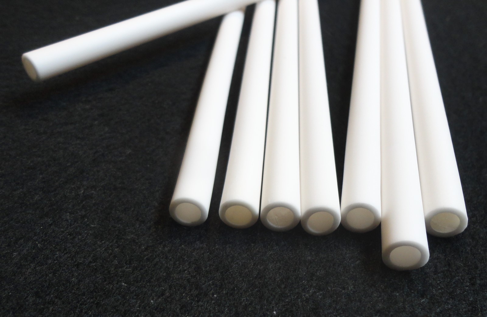8.0” LONG x 0.395” O.D. x 0.265” I.D. HIGH PURITY ALUMINA CERAMIC TUBE No.: 142