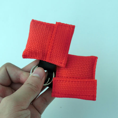 100 pcs CPR MASK WITH KEYCHAIN CPR FACE SHIELD AED FIRST AID TRAINING Red