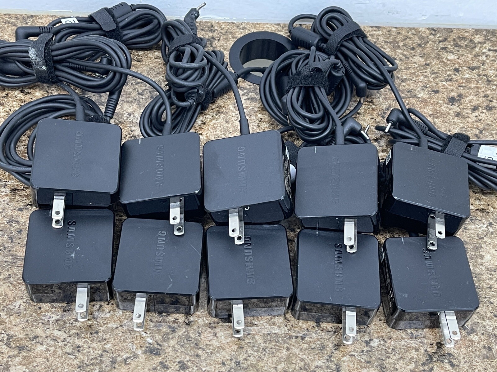 LOT OF 10 Original Samsung 26W AC Power Supply Adapter 12V 2.2A 2.5*0.7mm w/Cord