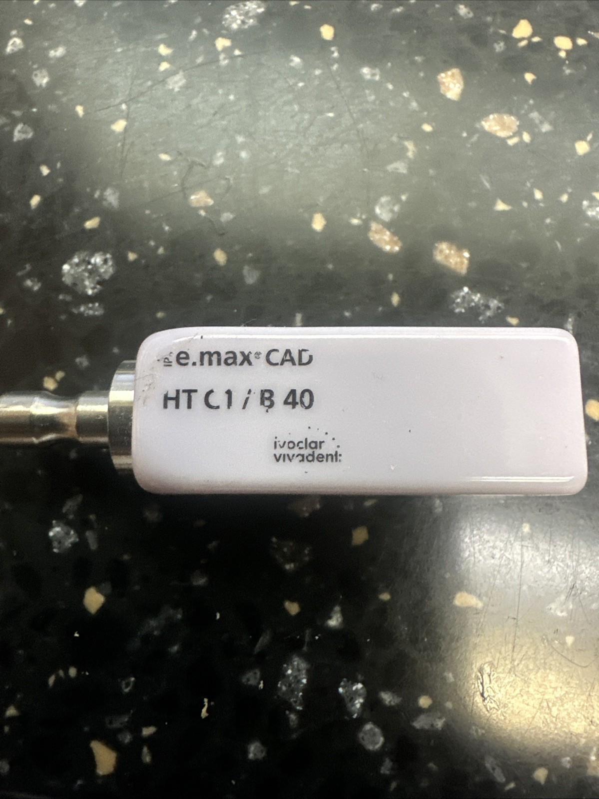 Cerec EMax HT C1 / B 40 Ivoclar. FOR One Block Bridge