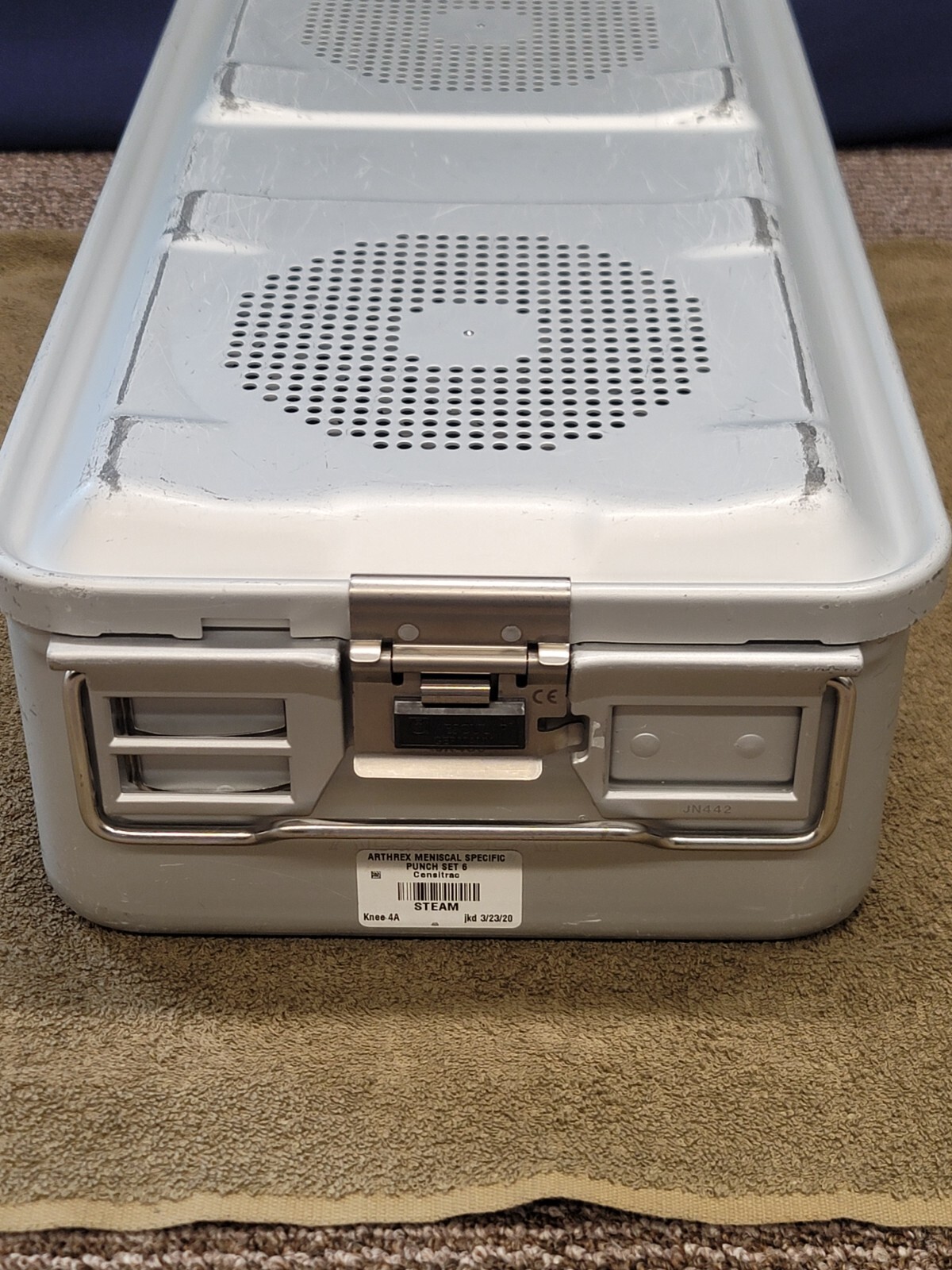Aesculap Steril Container Case Sterilization JN442 JK489 JK100 Filter Plate Lid