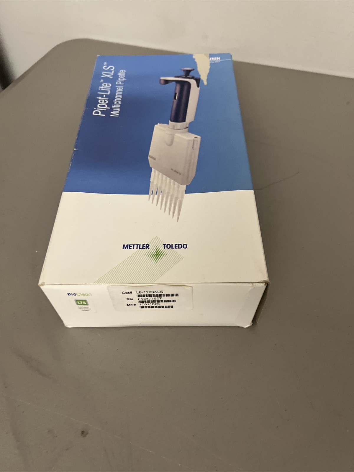 NEW IN BOX Rainin Pipet-Lite XLS 8 Channel L8-1200 XLS L1200 Pipette LTS