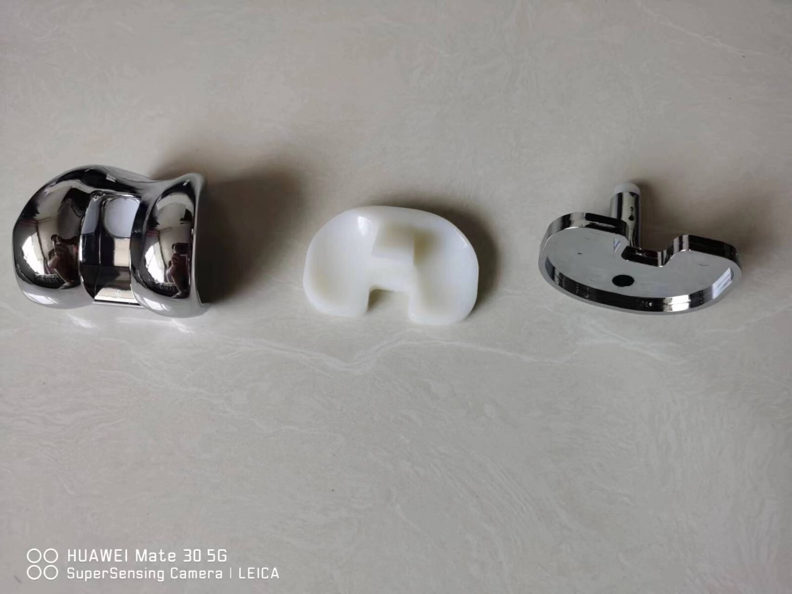 Detachable Artificial Knee Prosthesis Medical Anatomical Teaching Demo Model