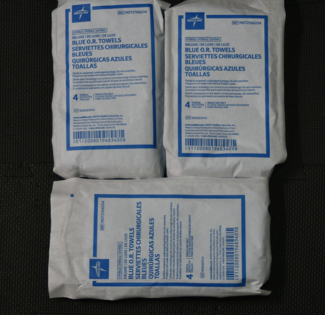 Medline MDT2168204 Sterile Deluxe Blue O.R. Towels (4) – Lot of 3 packs