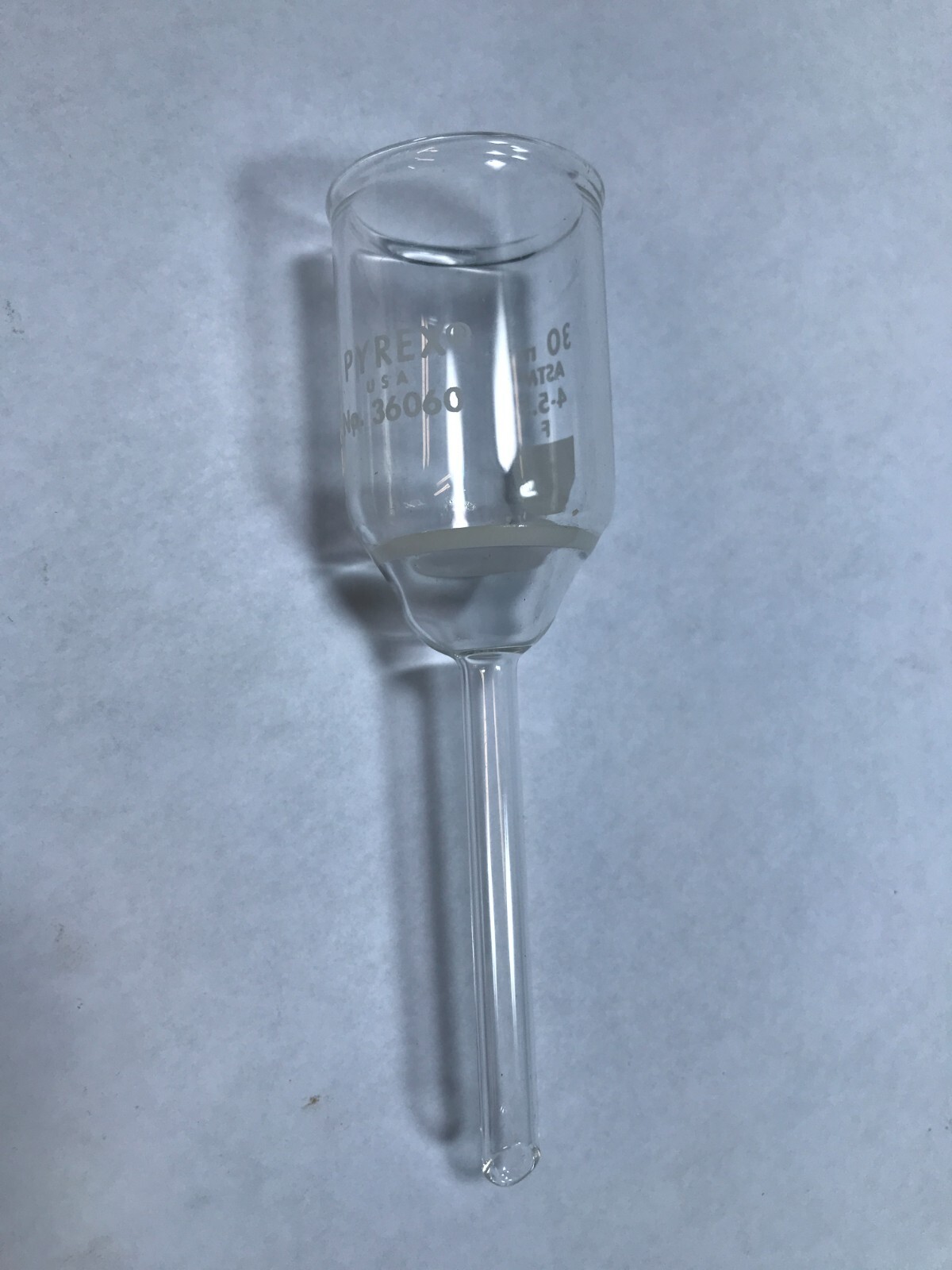 PYREX Glass 30mL 30mm Fine Fritted Disc Buchner Filter Funnel 36060-30F
