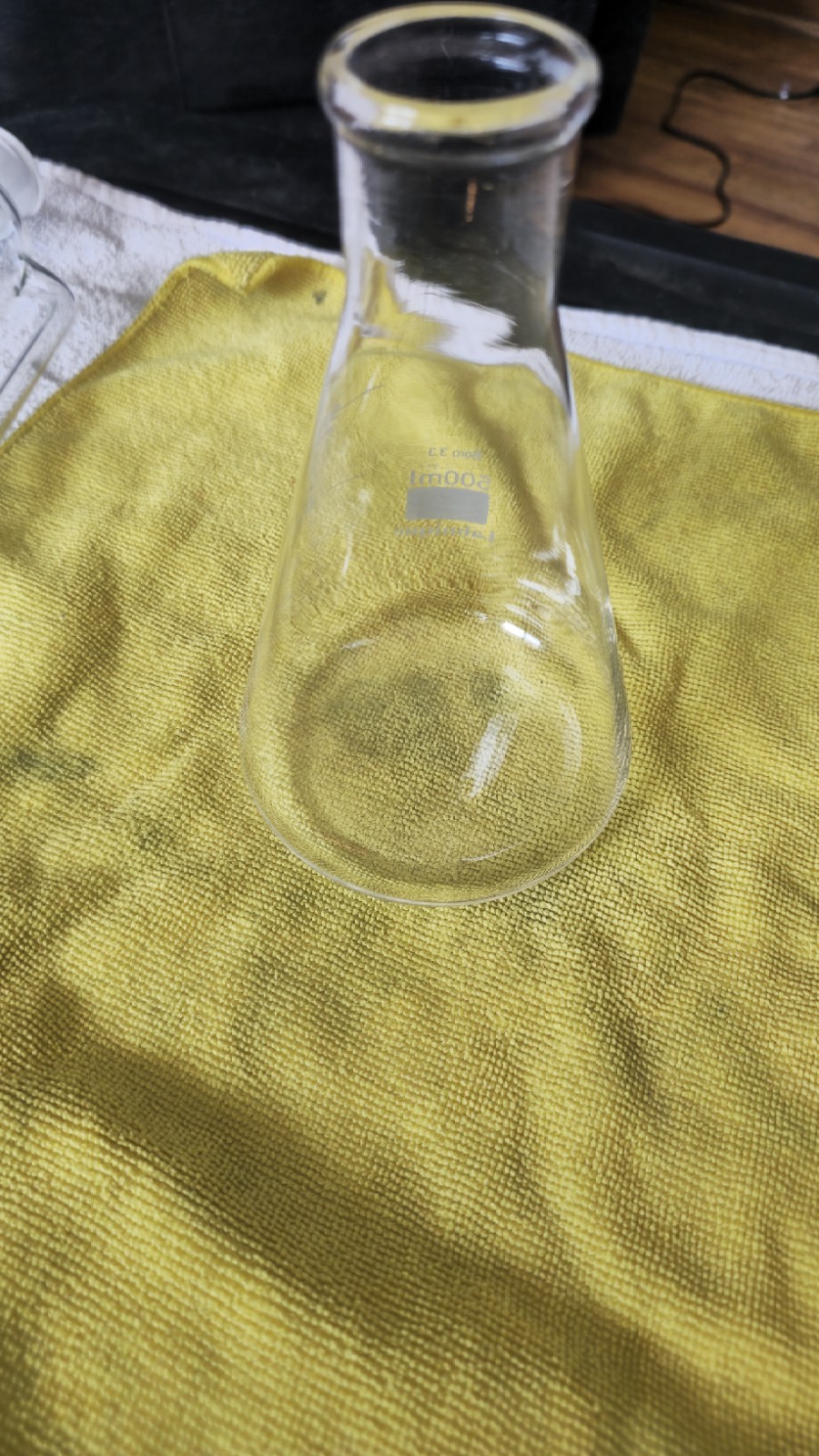 Labnique 500mL Erlenmeyer Flask – Borosilicate Lab Glass, New, Wide Mouth