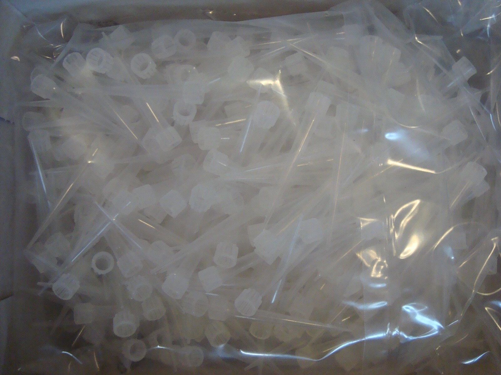EPPENDORF 200 ul Flex-Tips PIPET TIPS 1000/bulk pk NOS