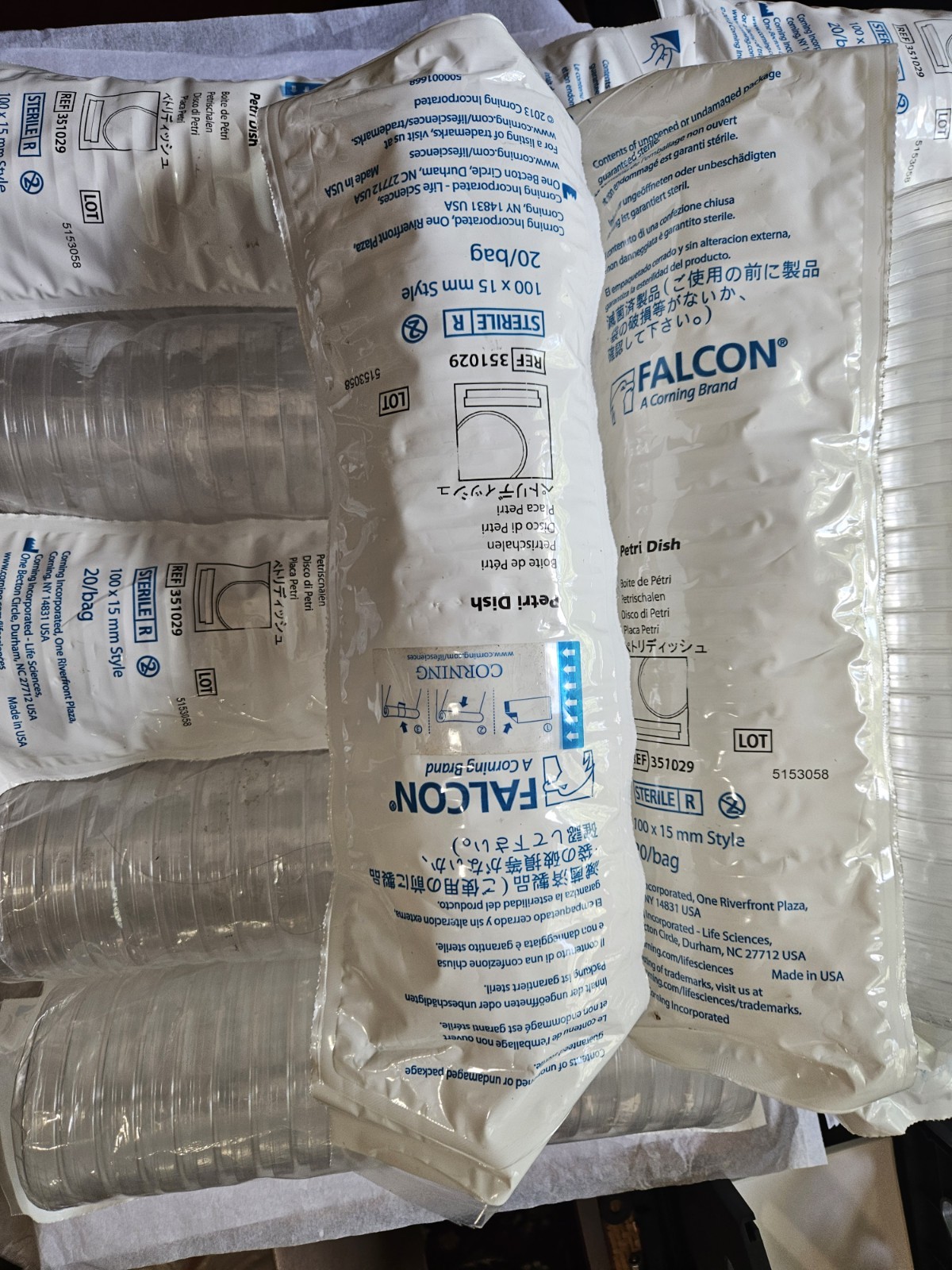 New Falcon Corning 351029 Box of 13 100mm x 15mm Petri Dish 20 Per Pack 260 pcs