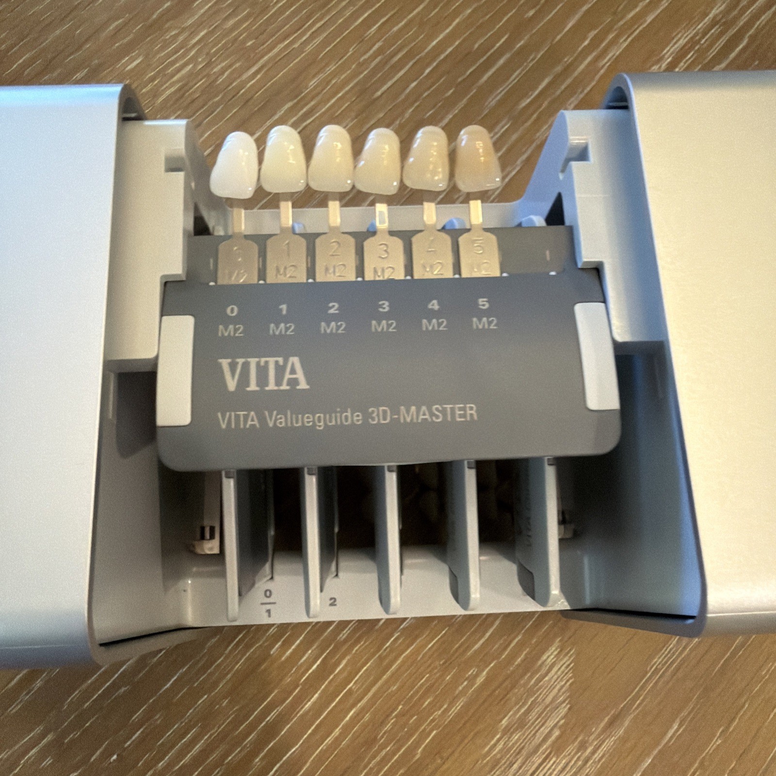 New dental VITA Linearguide 3D-Master