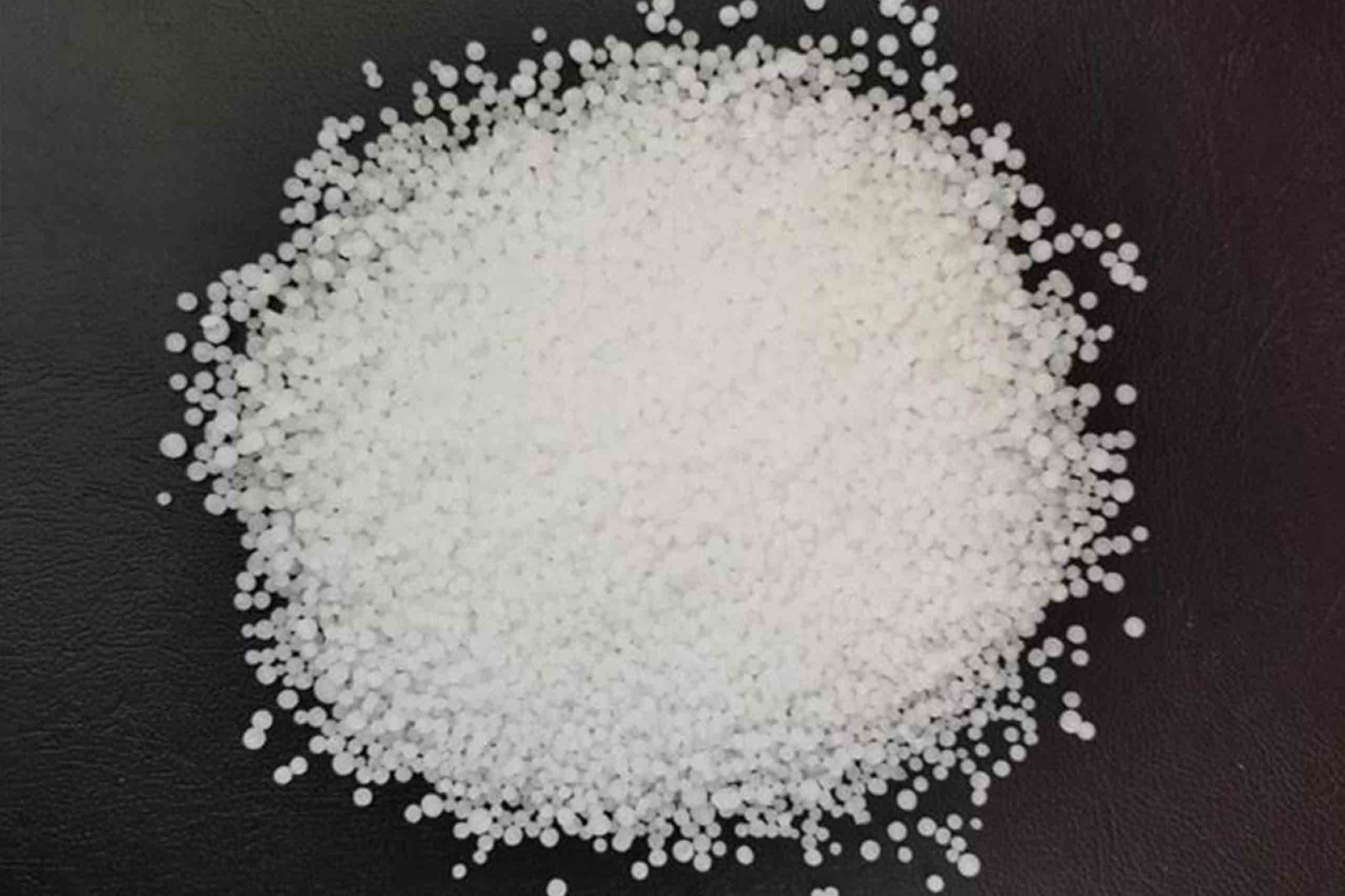 200g Urea Prills High Purity Lab Grade