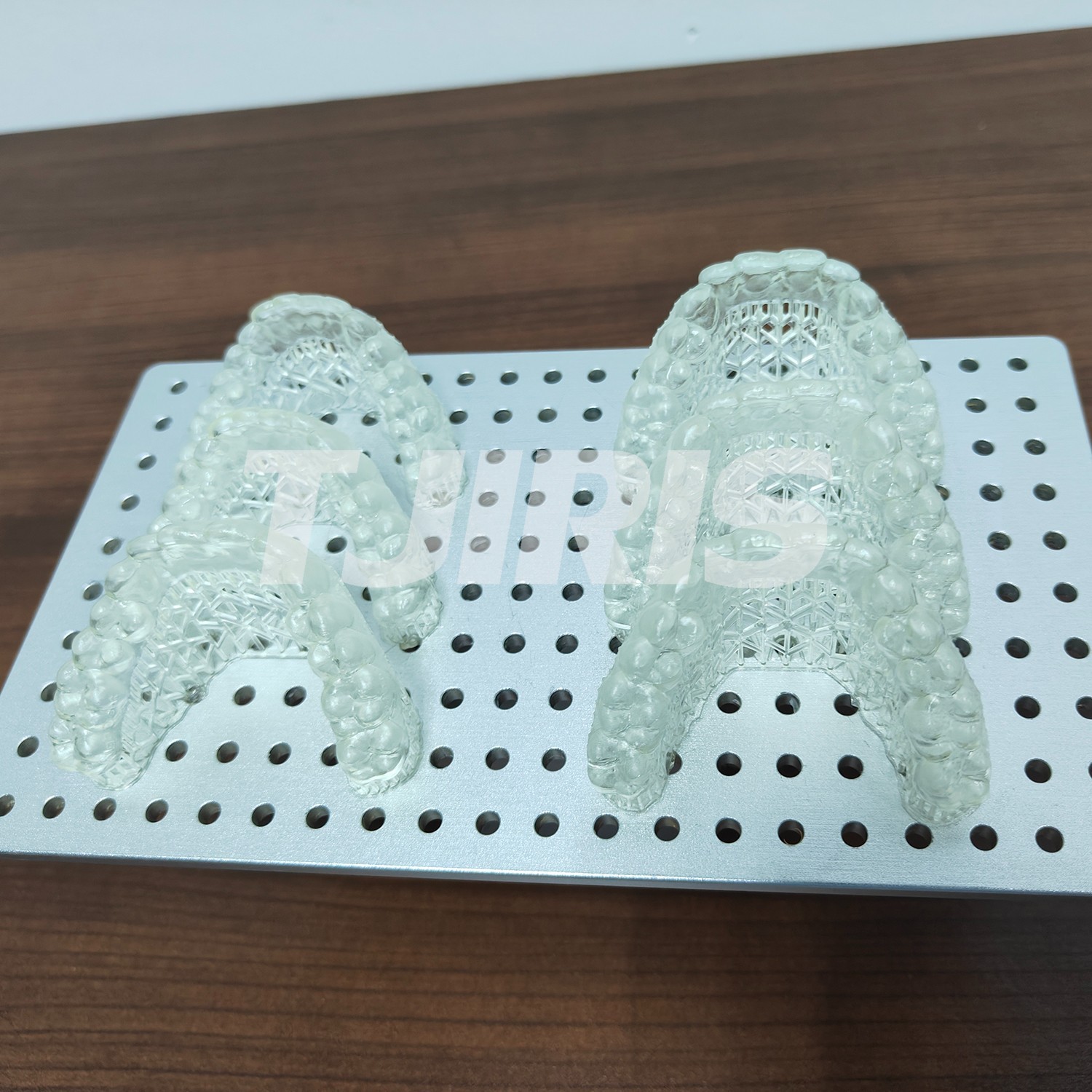 Dental Clear Aligner 3D Printing Resin for Invisible Braces Retainers 1kg