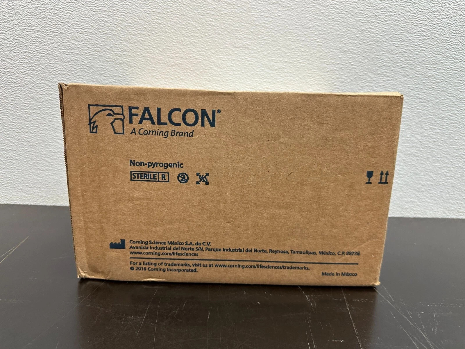 Corning Falcon REF 352235 Round Bottom Test Tube Cell Strainer Snap Cap 5mL