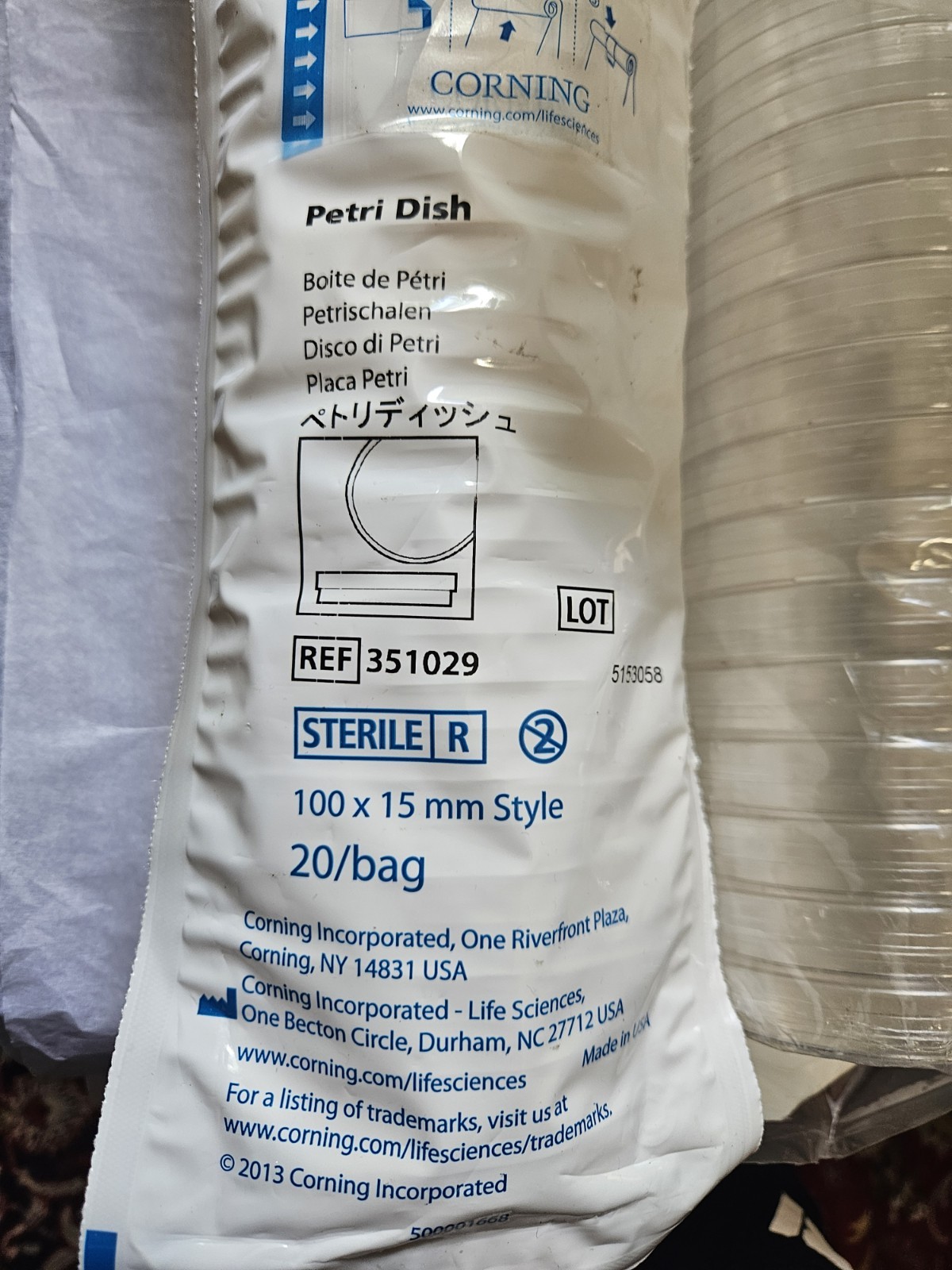 New Falcon Corning 351029 Box of 13 100mm x 15mm Petri Dish 20 Per Pack 260 pcs