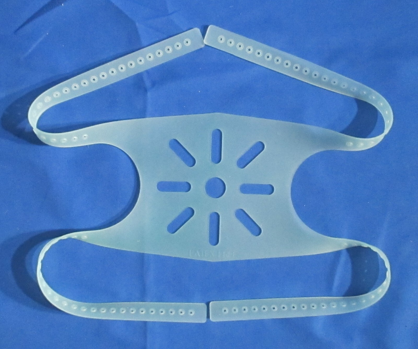 Medline Pediatric Anesthesia Face Mask (Infant-2, Child-3 & Small-4) & Harness