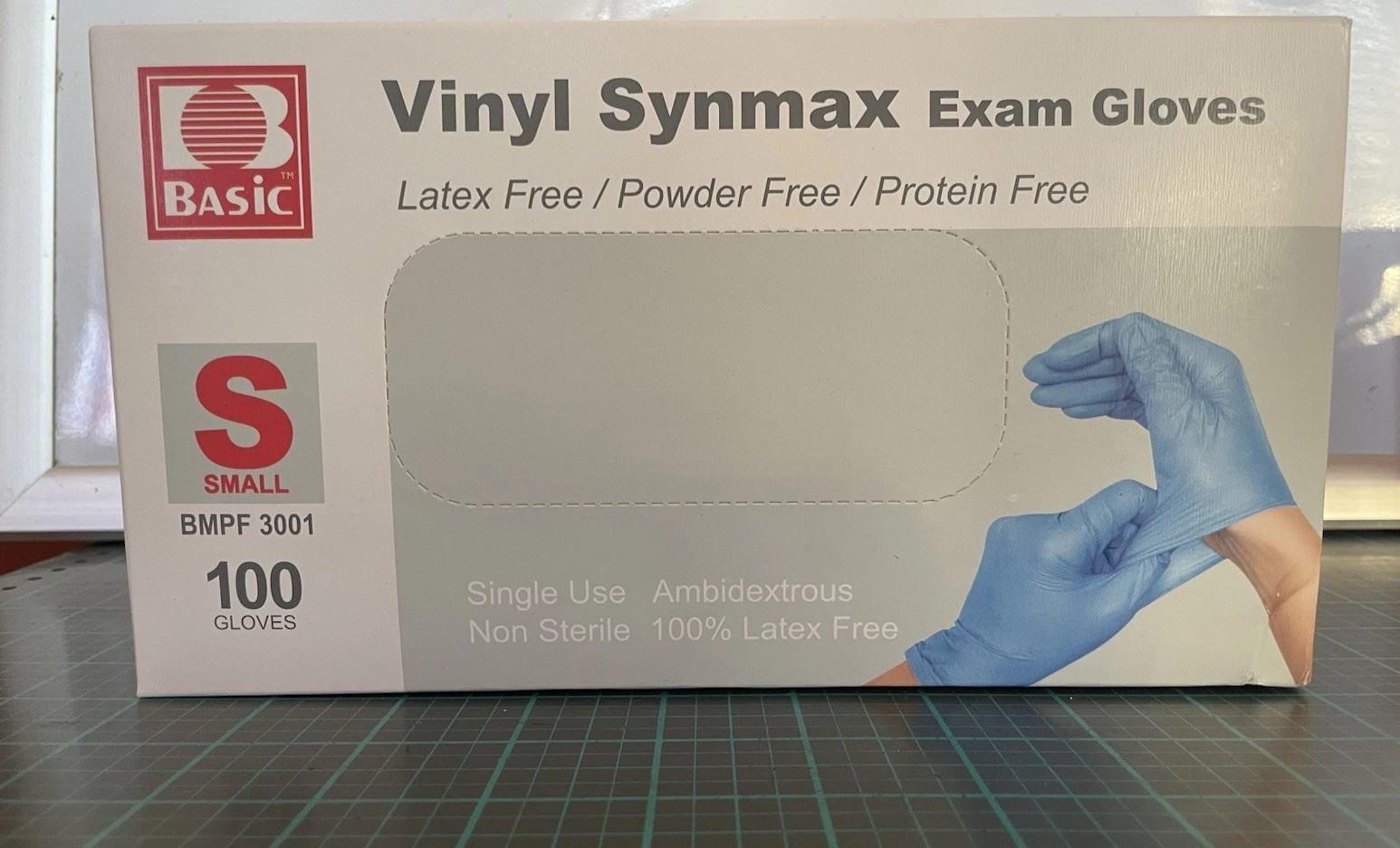 Basic Vinyl Synmax Exam Gloves Small BMPF 3001 Latex Free/Powder Free/Protein Fr