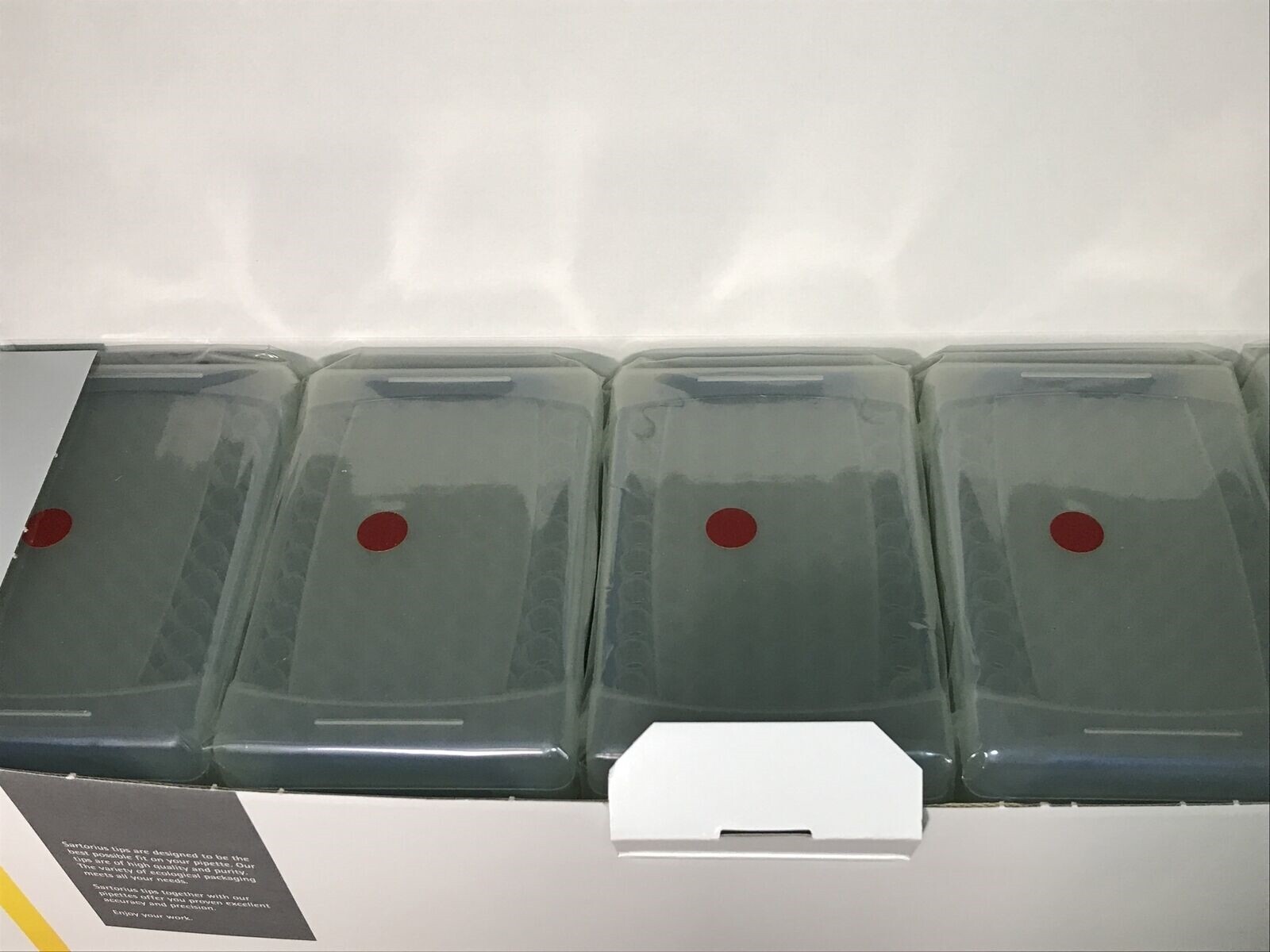 Sartorius Pipette Tips 1000 ul Optifit Sterile 20 Racks with 96 Tips Each