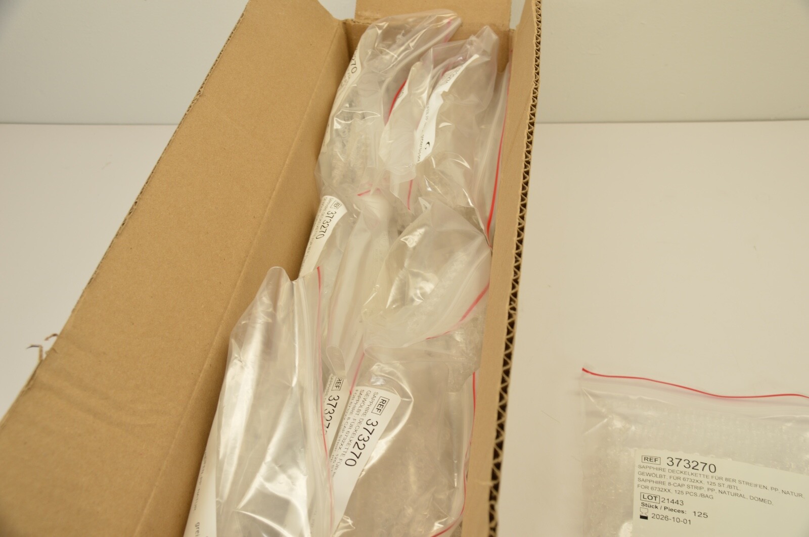 GREINER BIO-ONE – PCR STRIP CAPS, DOMED LID, CLEAR – 125 PCS X 10 PACKS (1250)