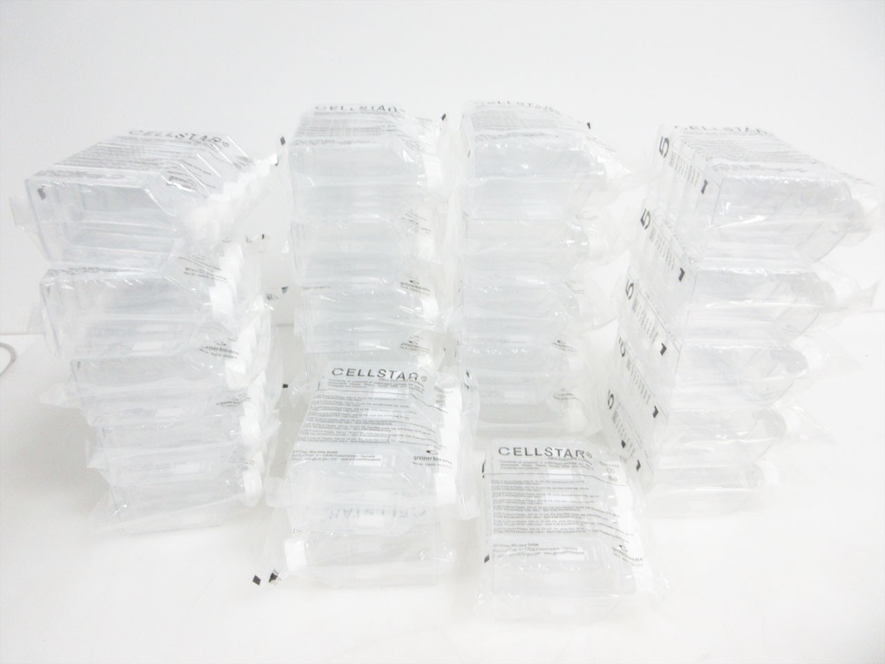 LOT 115 (OF 120) GREINER 658195 250 mL CELLSTAR CELL CULTURE FLASKS EXP 05-2026