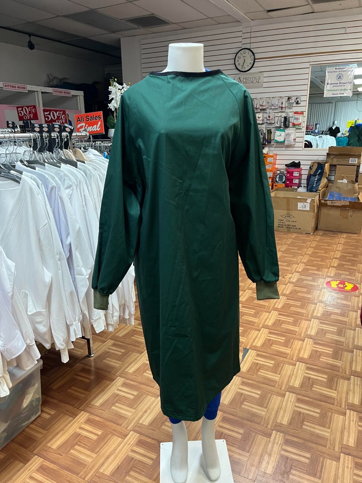 PPE Medical Laboratory Surgical Isolation Gown washable/reusable Hunter Green