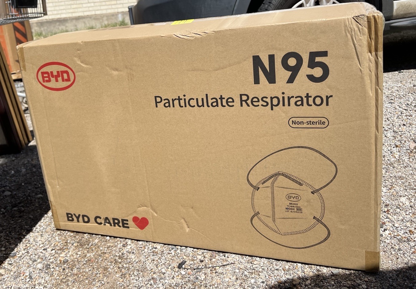BRAND NEW FACE MASK N95 / BYD CARE❤️ N95 📦 CASE of 960PCS📦 48 BOXES PER CASE!