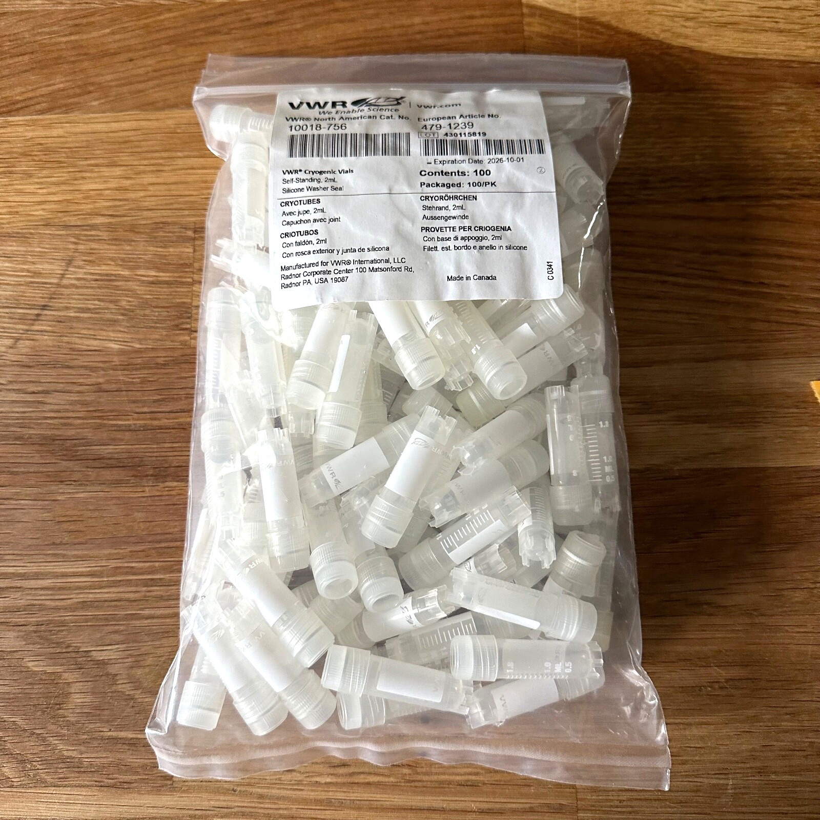 VWR 10018-756 2mL Self-Standing Cryogenic Vials Sealed Pack of 100