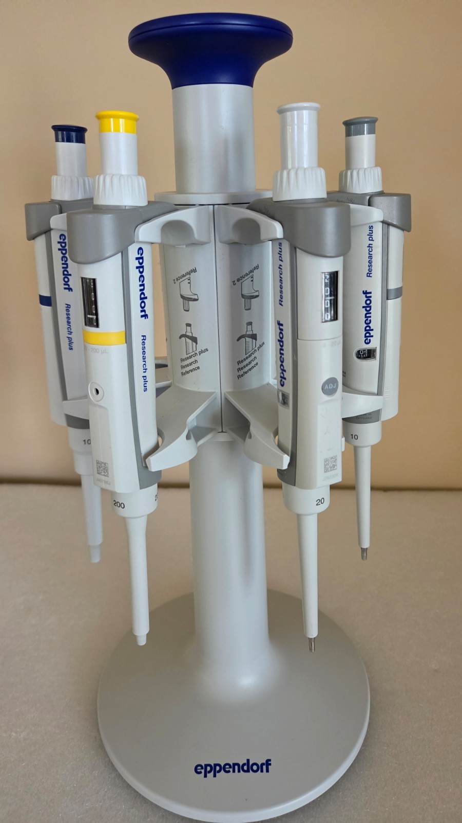 Eppendorf Research Plus Pipettes 1000 200 20 10 & Carousel: Calibrated, New Seal