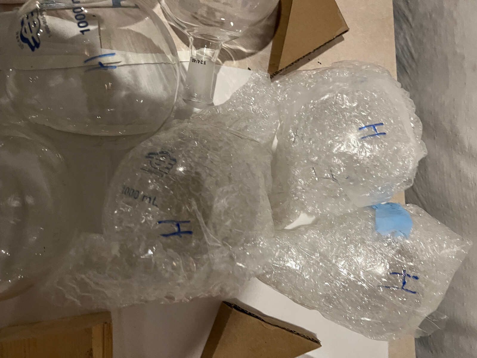 1000mL Single Neck RBF, 24/40 Outer Joint, heavy wall