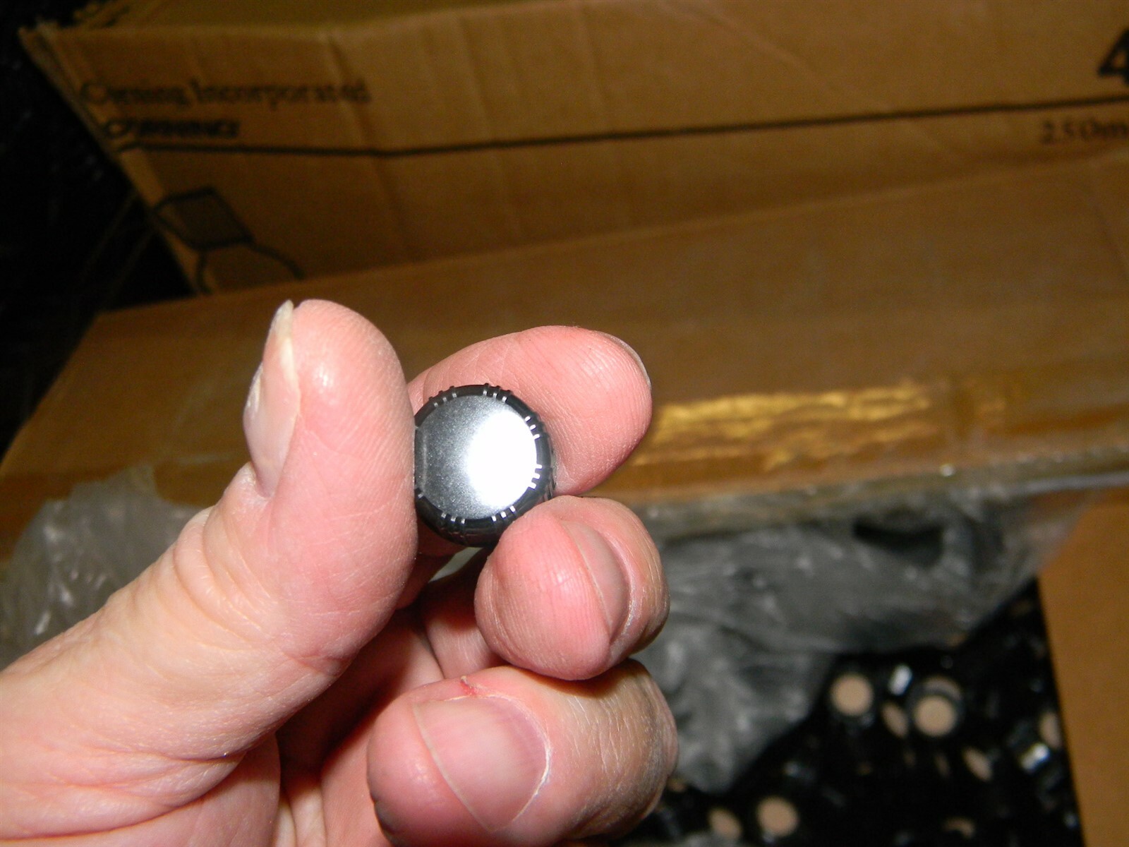 Black Phenolic 13-425 Cap with White Rubber .005″ Teflon Liner Q=100
