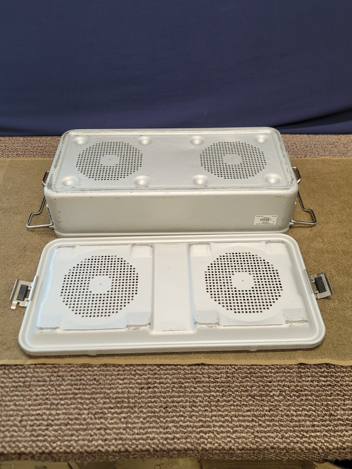 Aesculap Steril Container Case Sterilization JN442 JK489 JK100 Filter Plate Lid