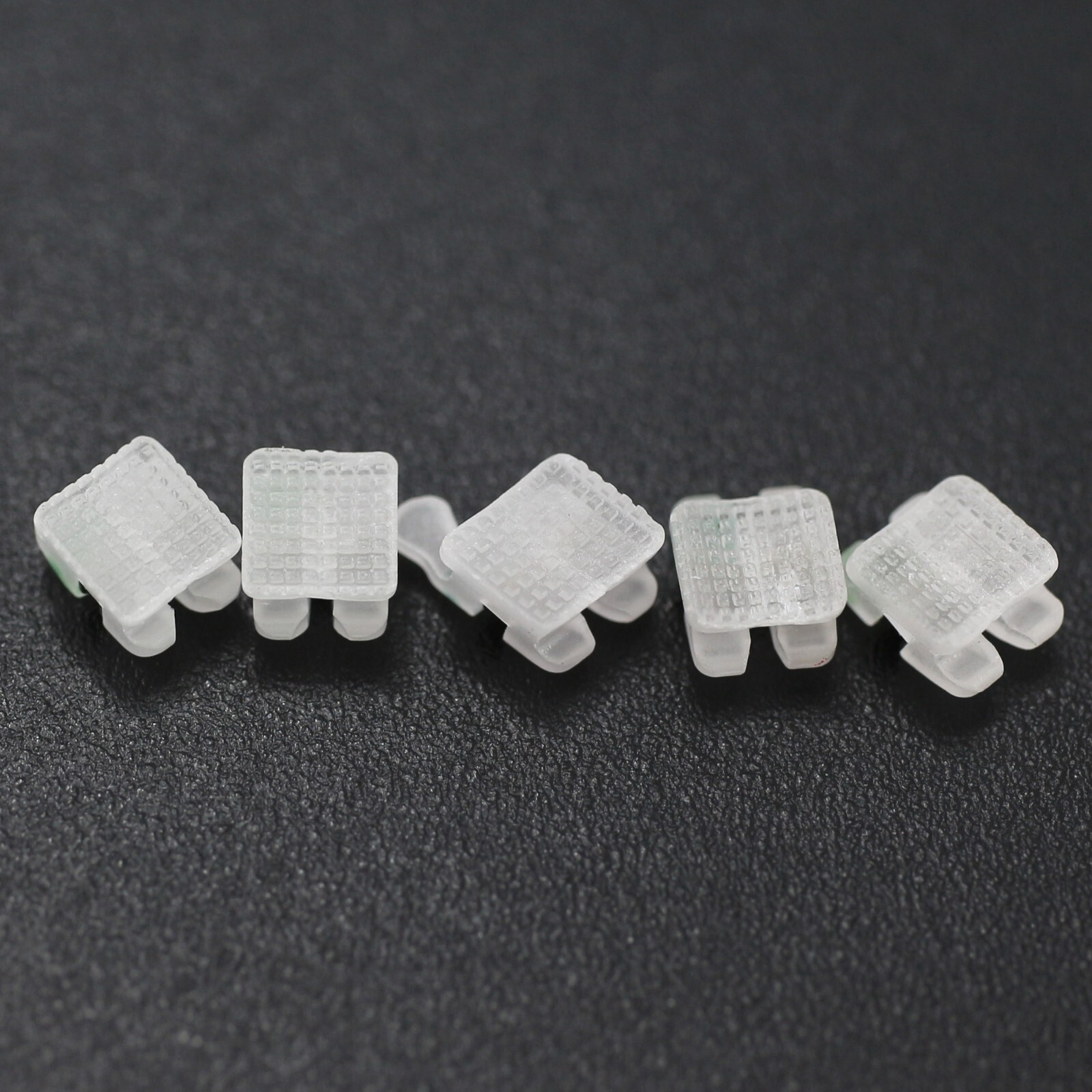 Dental Orthodontic Ceramic Brackets Metal Slot Roth MBT 022 018 3W/H 3M Clarity