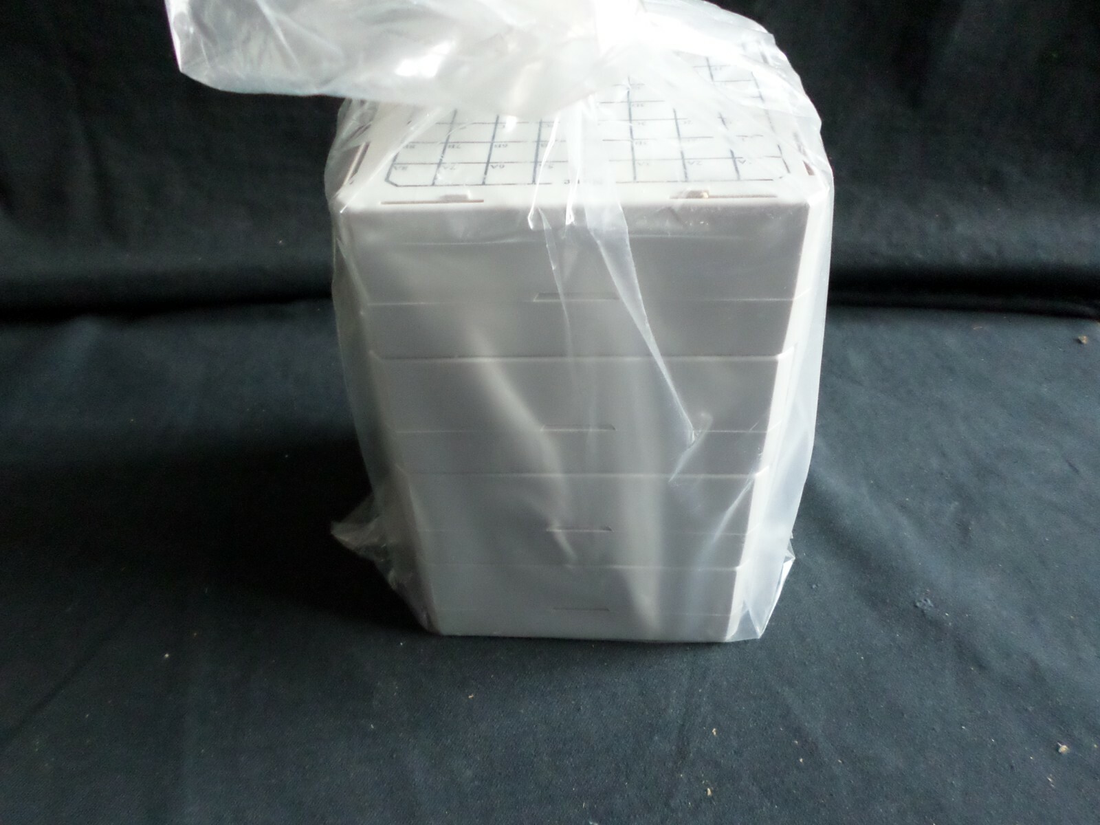 Nunc 64-Place Micro MAX-100 Polycarbonate Cryo Storage Box 330821 4/Pack