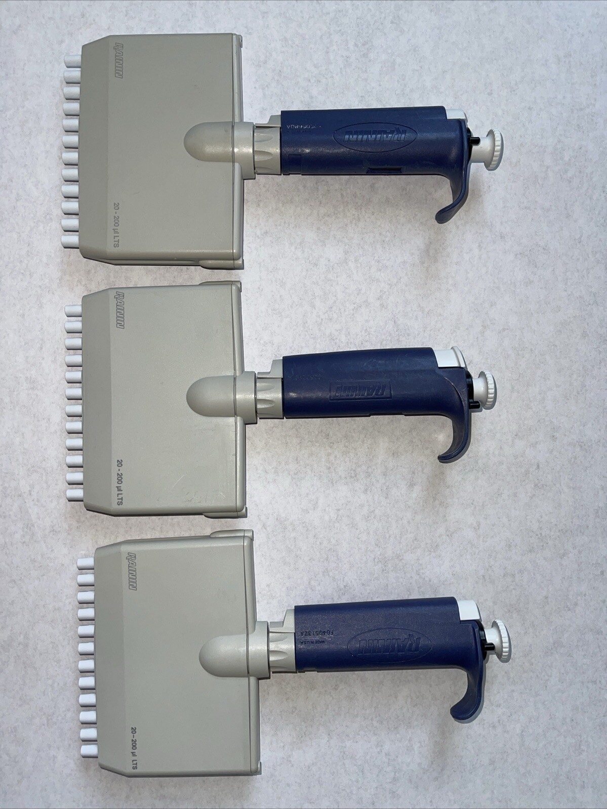 Rainin Pipet-Lite L200 20-200ul LTS 12-Channel Pipette Refurbished